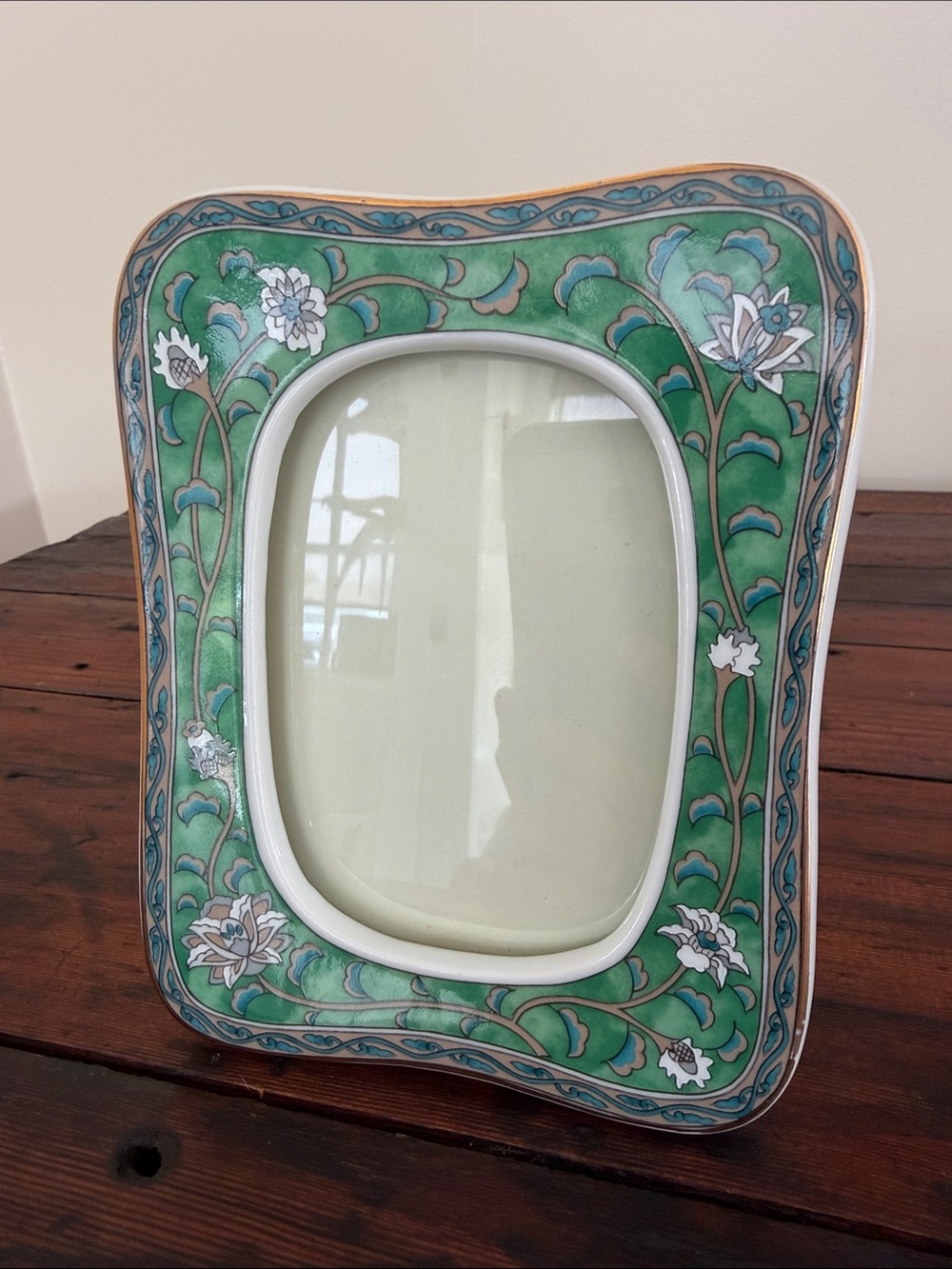 Green Vintage 1986 Etude Takahashi San Francisco Hand Decorated Picture Frame. - Picture 4 of 10